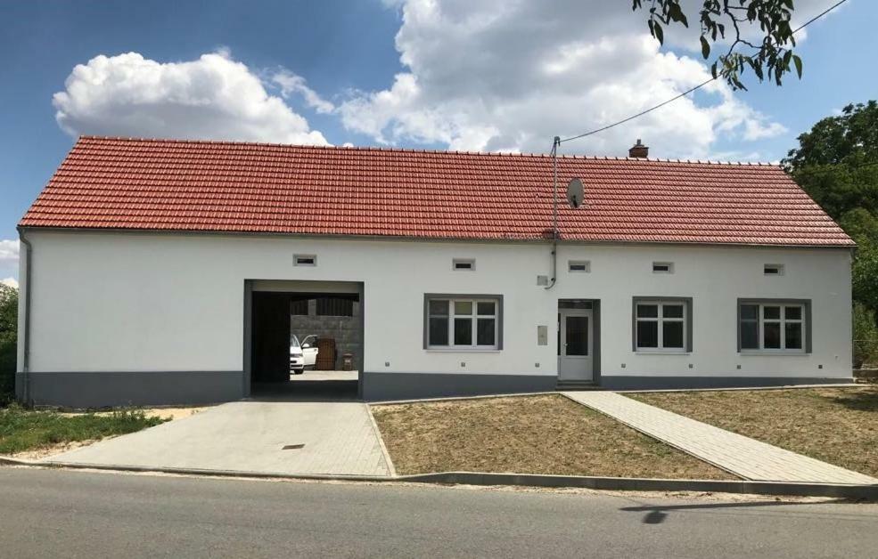 Moravske Toskansko Stavesice エクステリア 写真