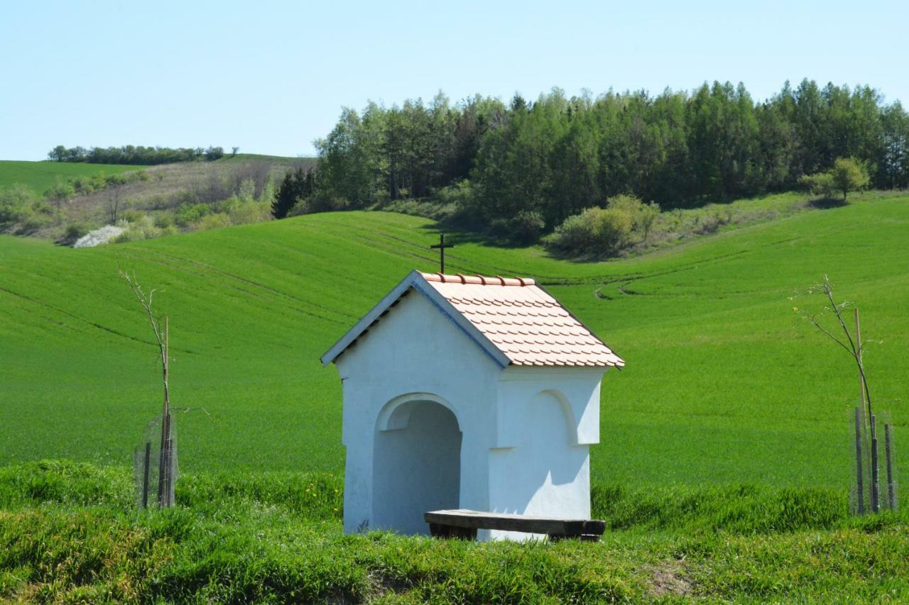 Moravske Toskansko Stavesice エクステリア 写真